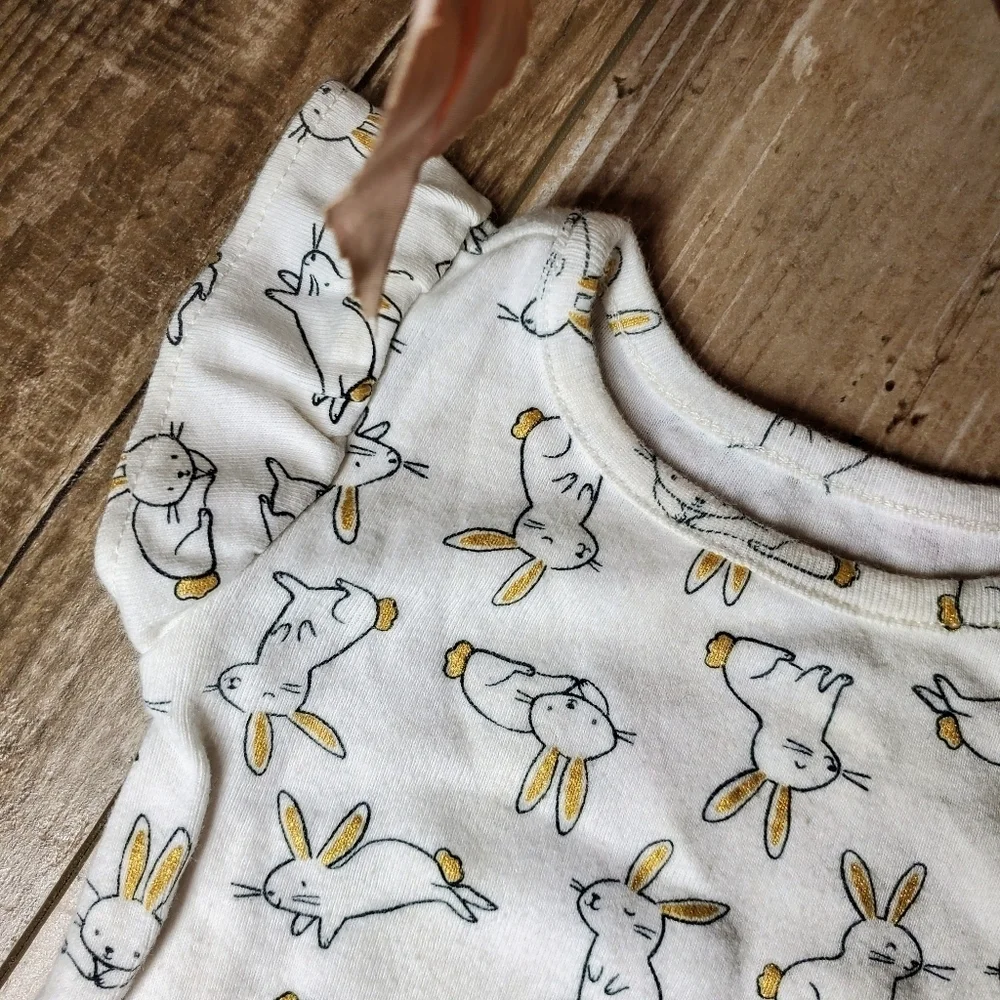 Carter's Baby Girl Infants Size 6m Bunny Rabbit Bodysuit Easter Spring Cotton